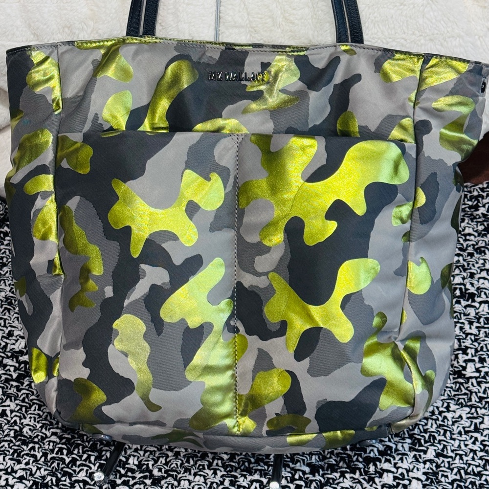 Mz Wallace Bowery Quatro Large Tote Chartreuse Green Gray Citrus Citron Bag - Picture 2 of 15